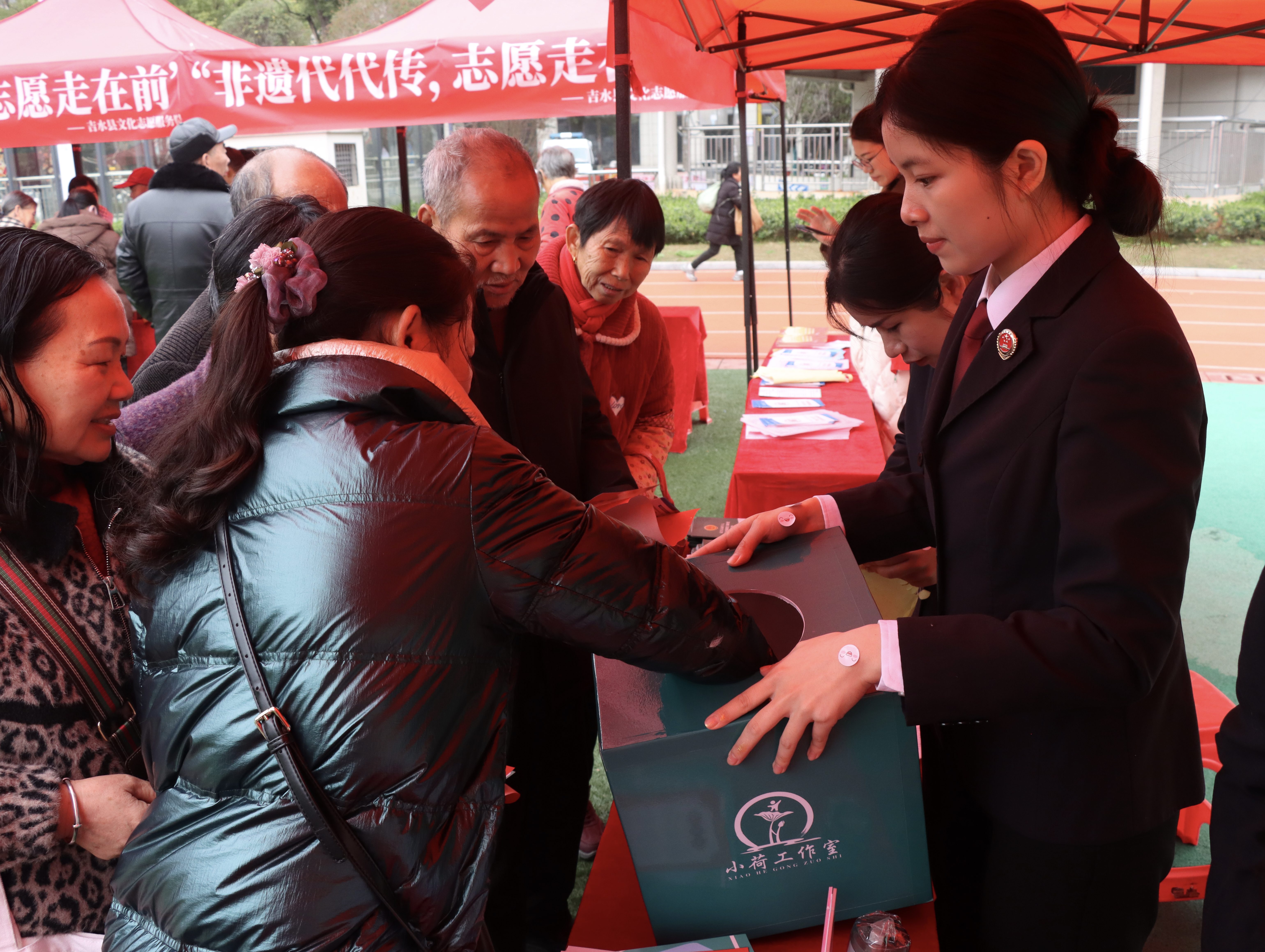 ����춯̬������ä�г���������ˮ���־Ը��������ഺ����